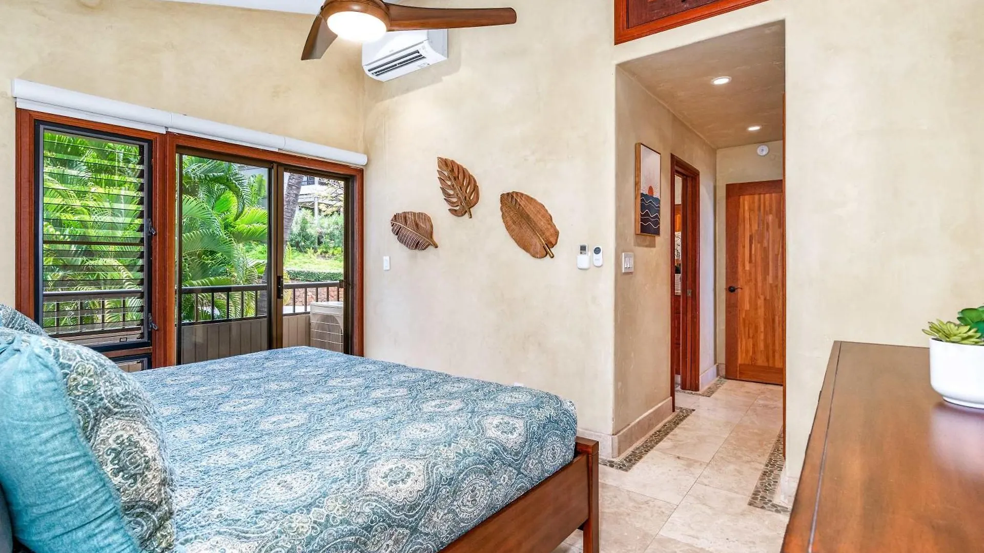 Refined Oceanview Vistas *