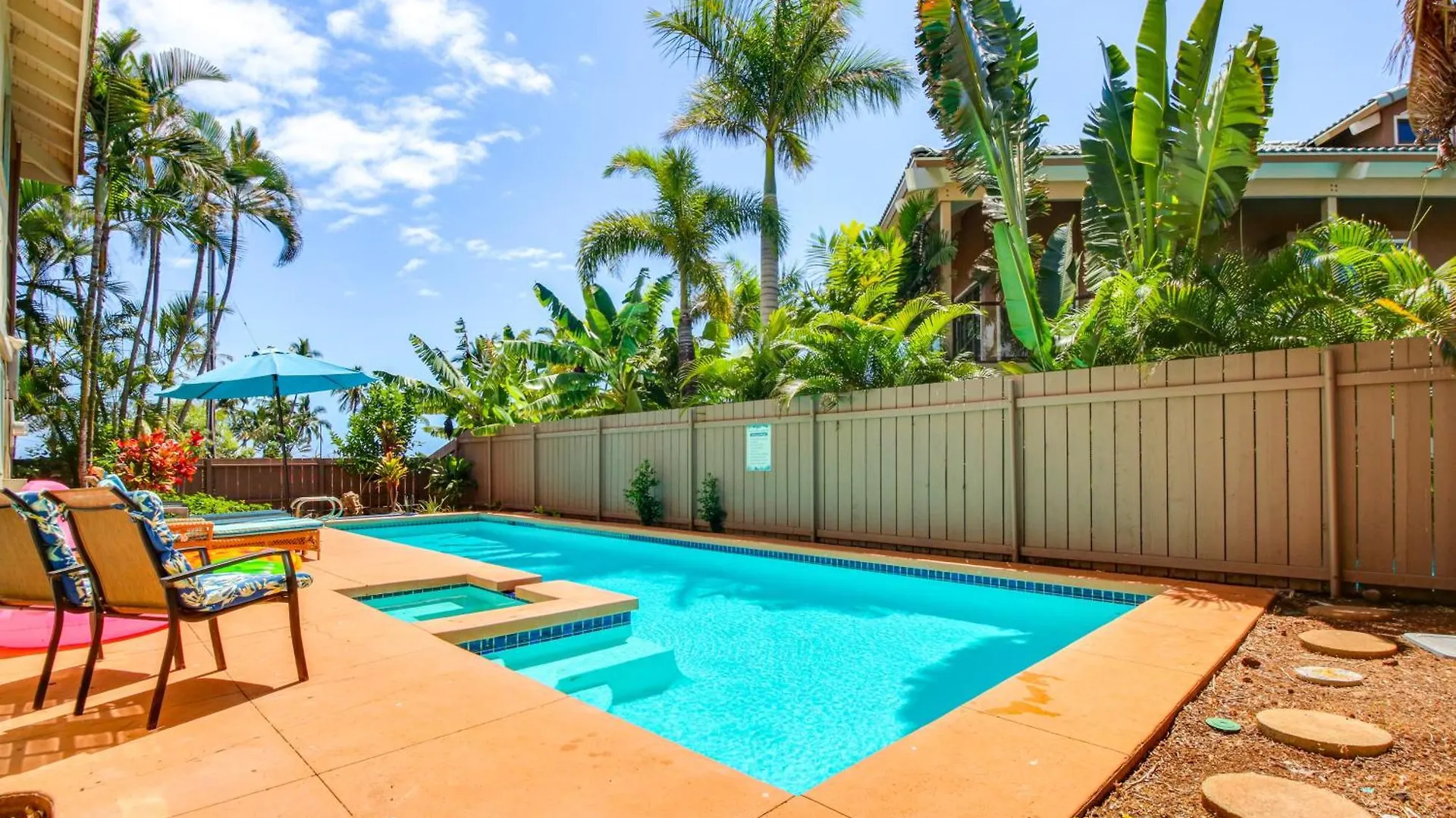 Walk To Baby With Private Pool! Holiday home Lahaina