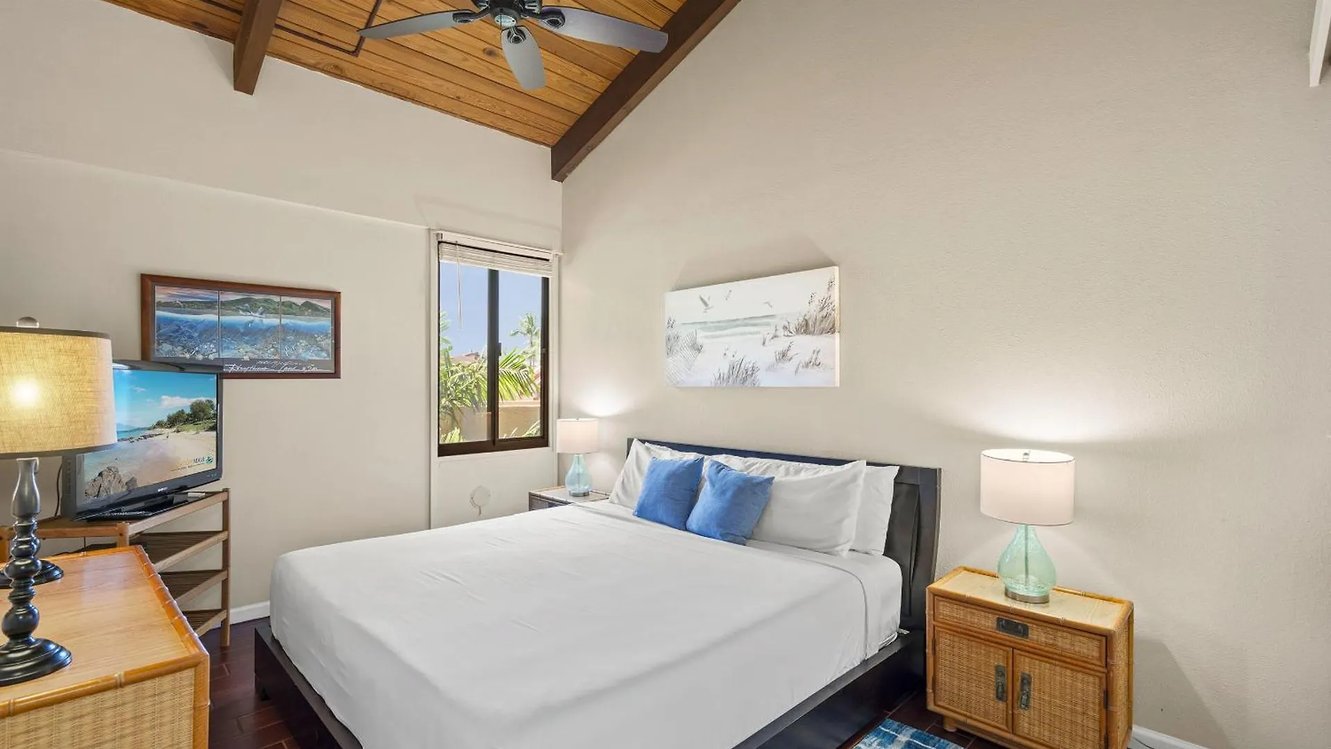 Kamaole Sands 4-407 - Ocean Views, King Beds, Spacious Layout, Split-ac, Wi-fi *