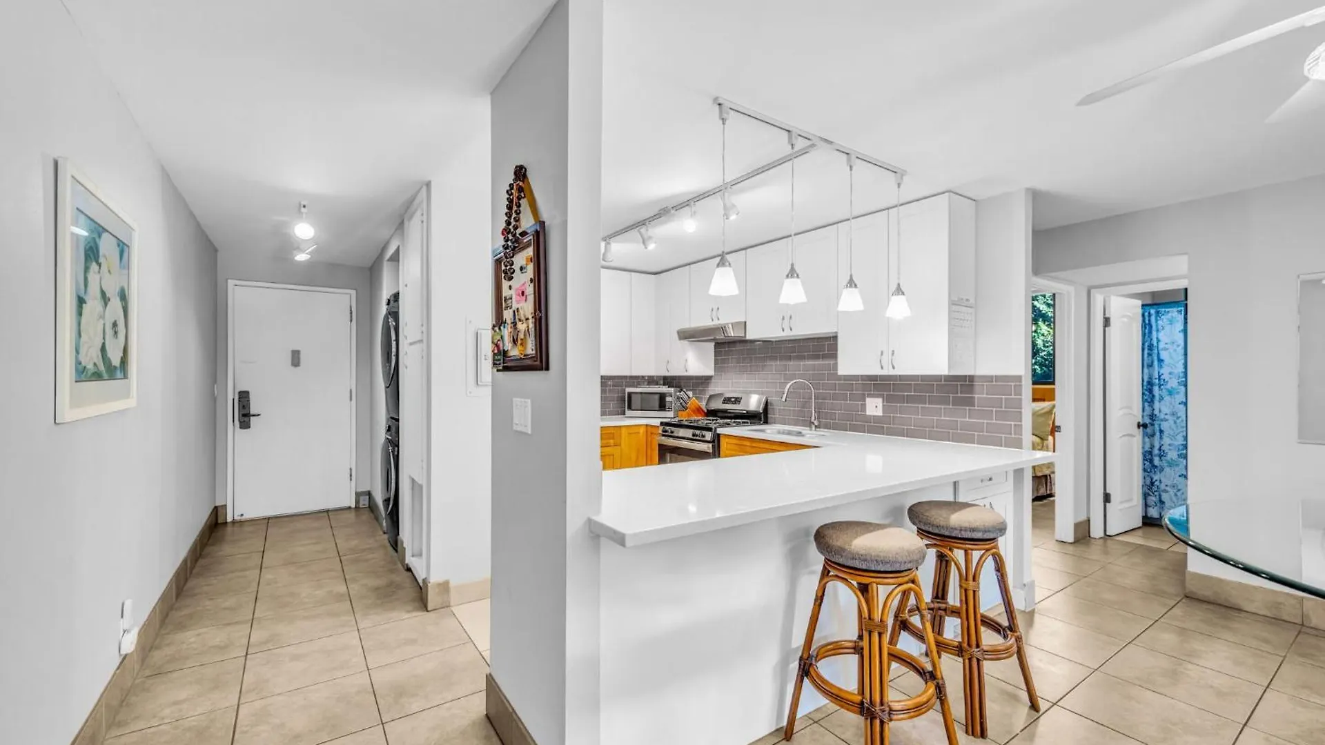 Ground Floor Garden View Unit With Great Amenities ويليا