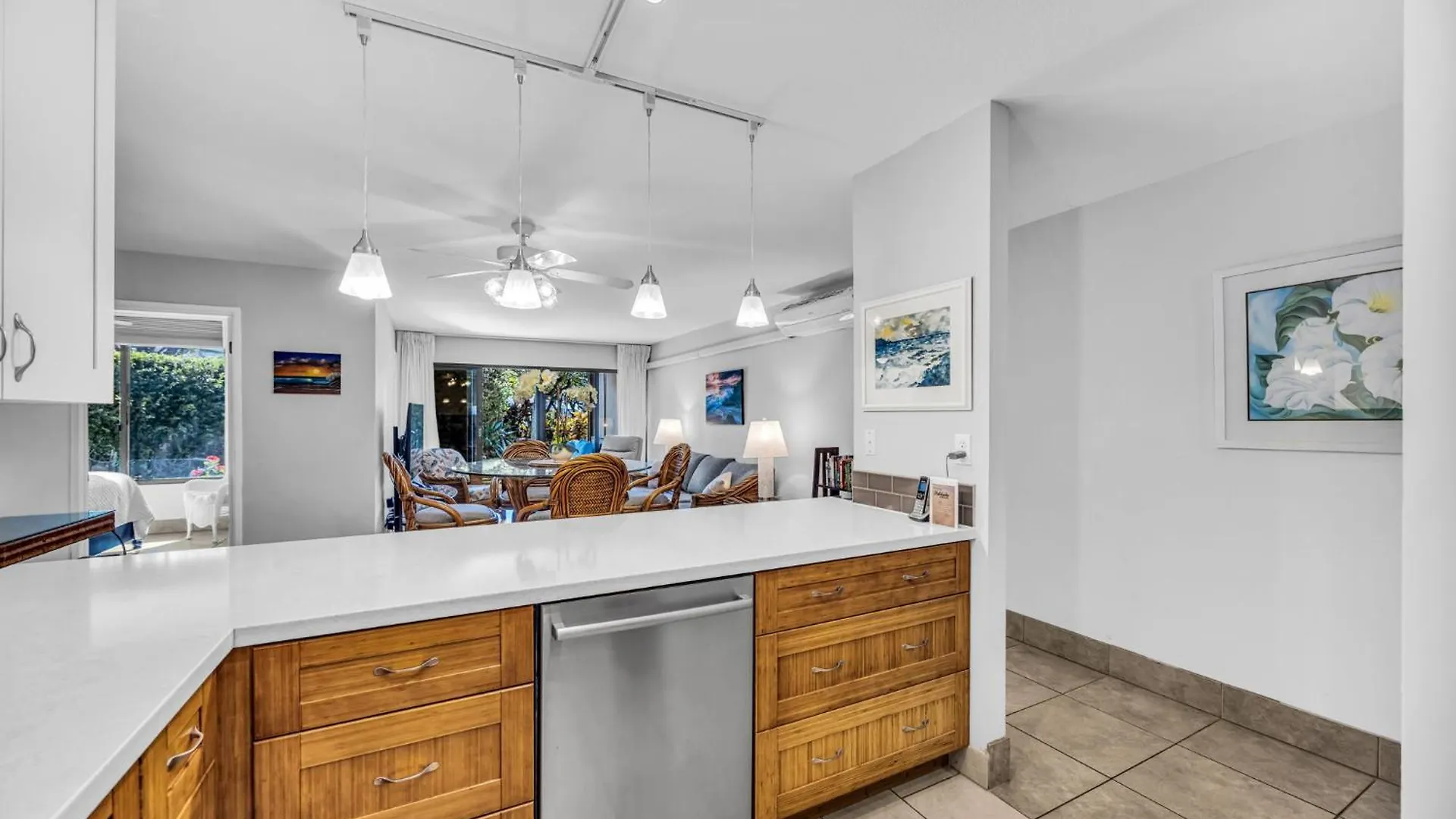 شقة Ground Floor Garden View Unit With Great Amenities *
