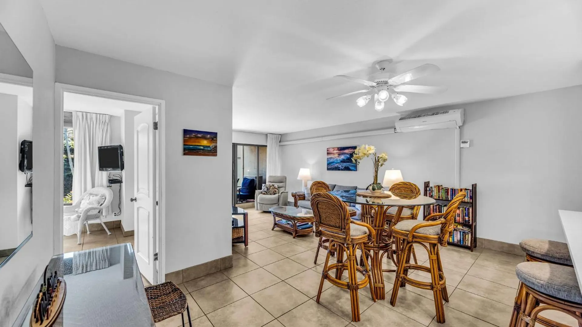 Ground Floor Garden View Unit With Great Amenities شقة