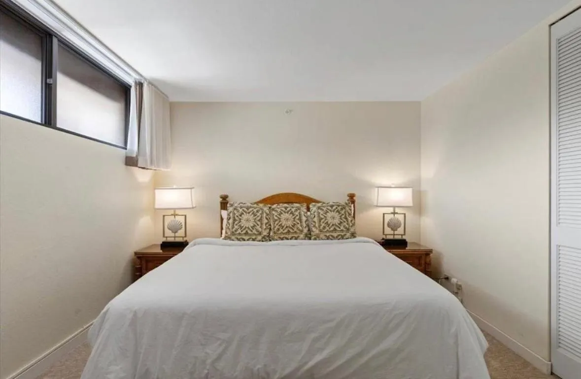 Ocean View With Private Balcony On 4th Floor Διαμέρισμα *