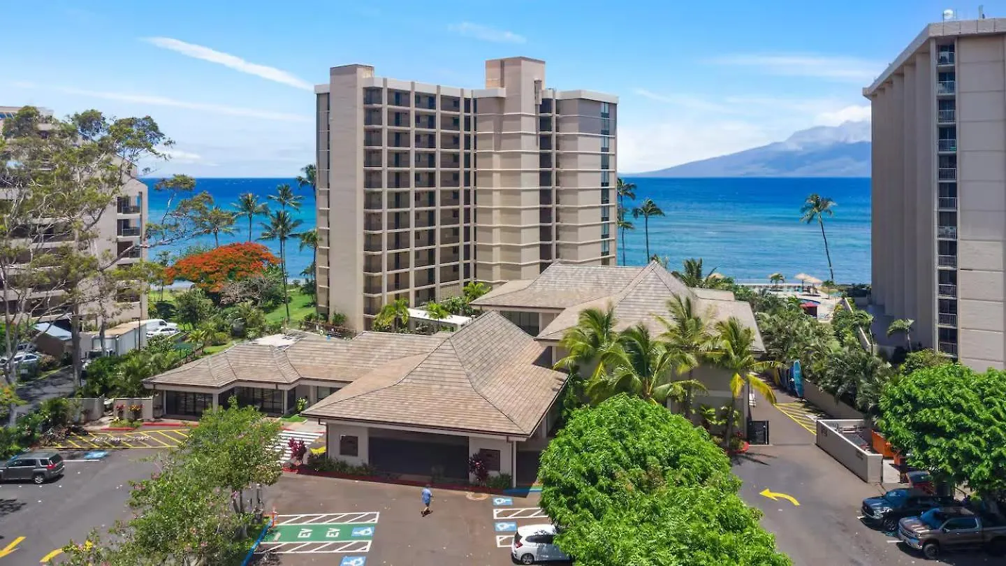 Luxe Oceanfront Escape, Ocean Views With Ac Comfort *