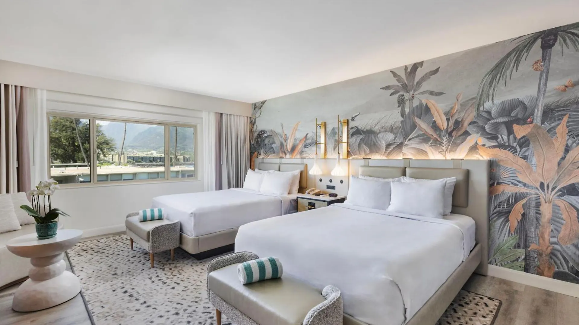 Ξενοδοχείο Maui Seaside 3*