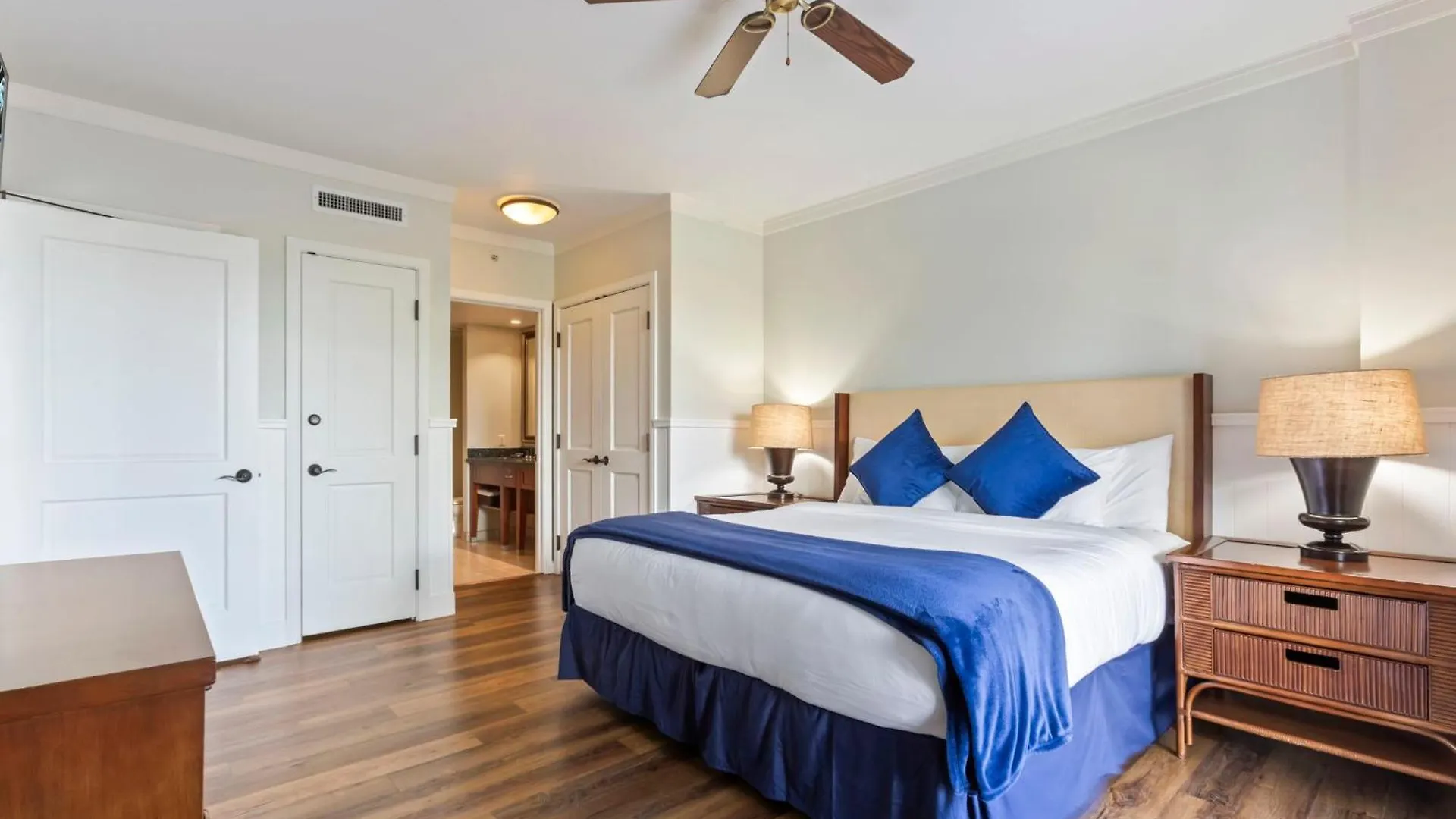 דירה Extra Large 1br Luxury With Massive Outdoor Space & Balcony