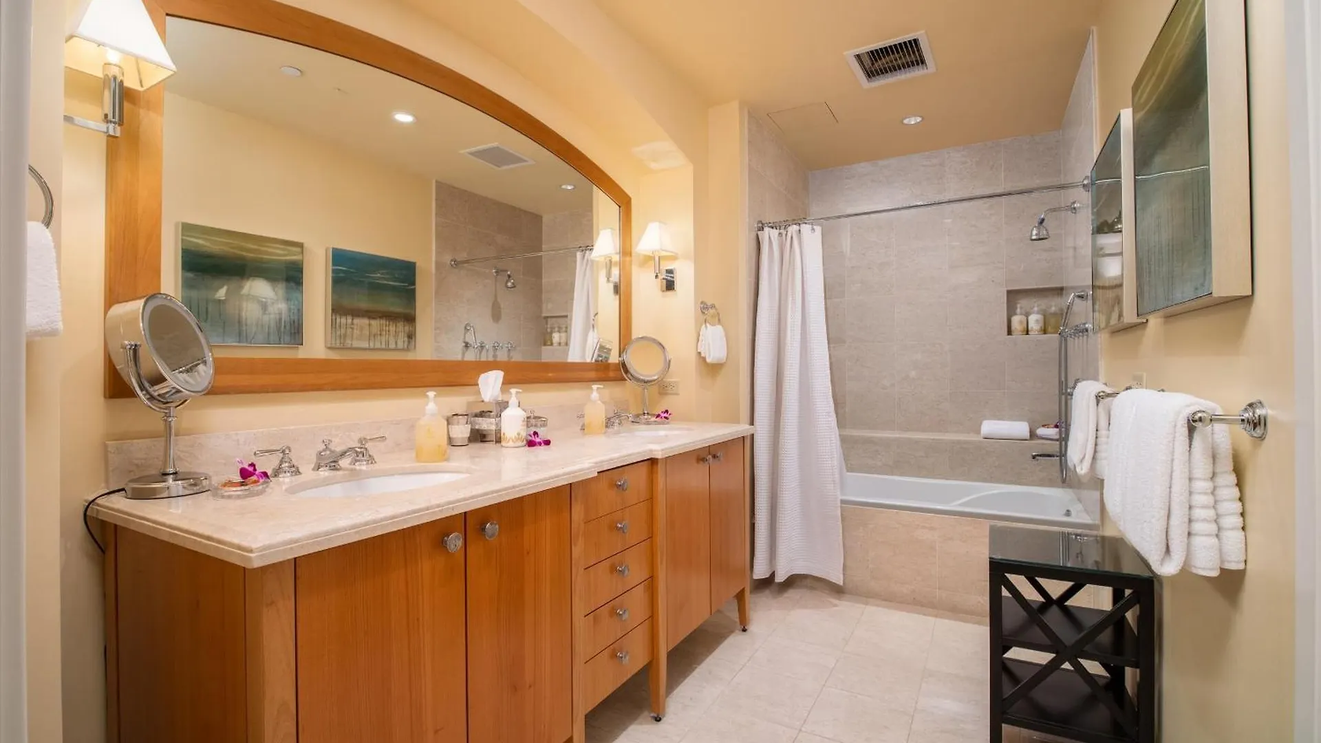 Villa Totally Revamped Pacific Paradise J505 At Wbv! -top Floor Ocean Views! Wailea (Maui)