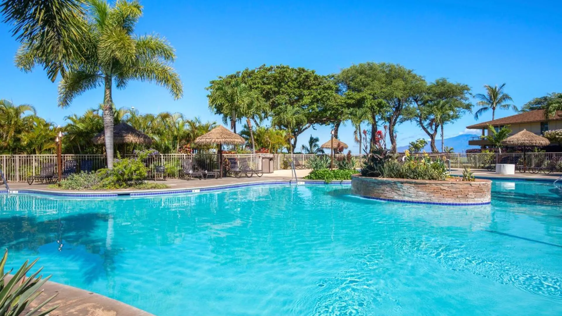 Appartement Kbm - 2 Free Cars - Maui - Multi Unit Listing - Beachfront 2 Mkv-b242 Mkv-b247 *