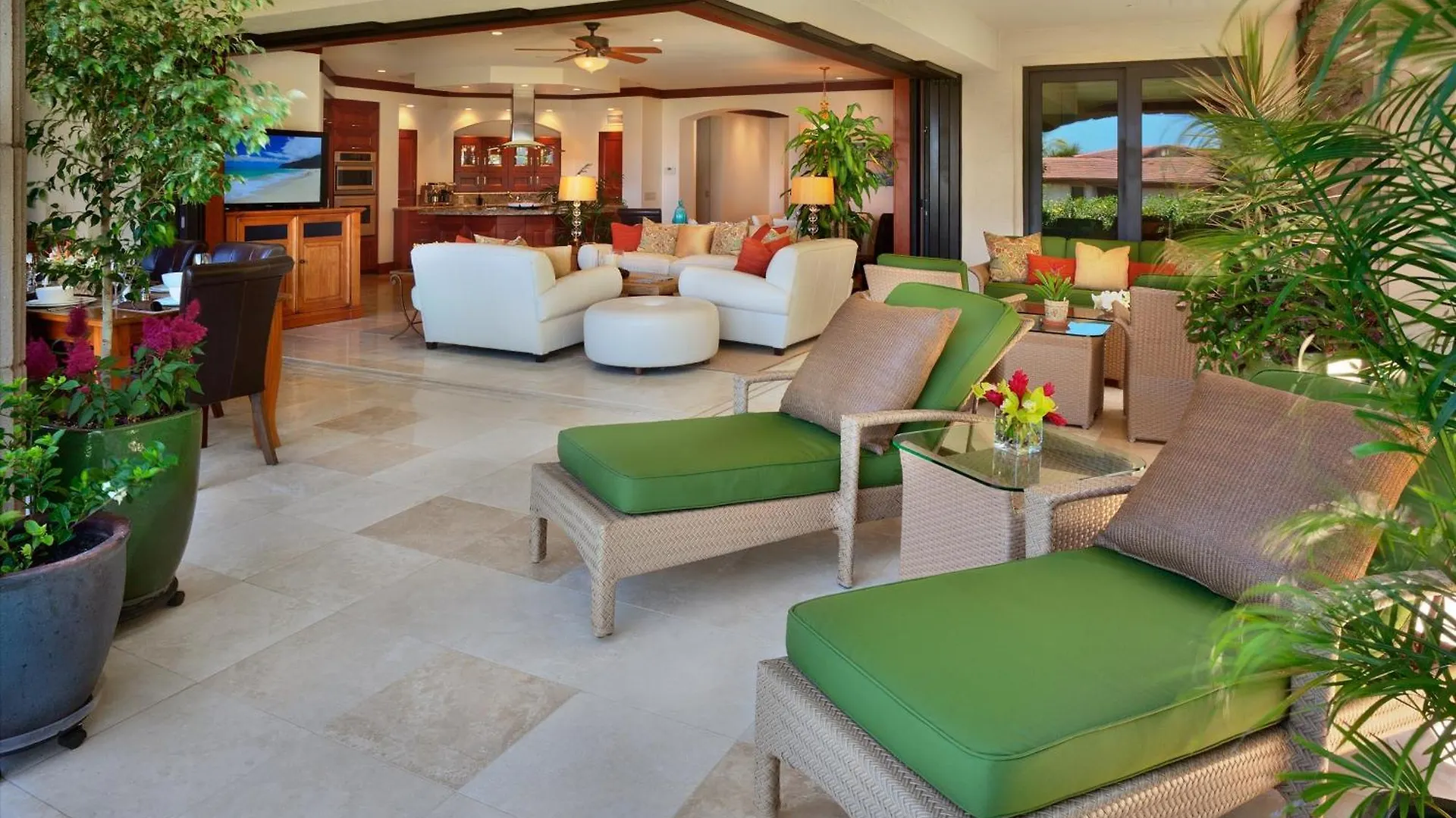 Villa Beautiful Bali Pool F102 Private Plunge Pool, Large Yard, Sleeps 8! *