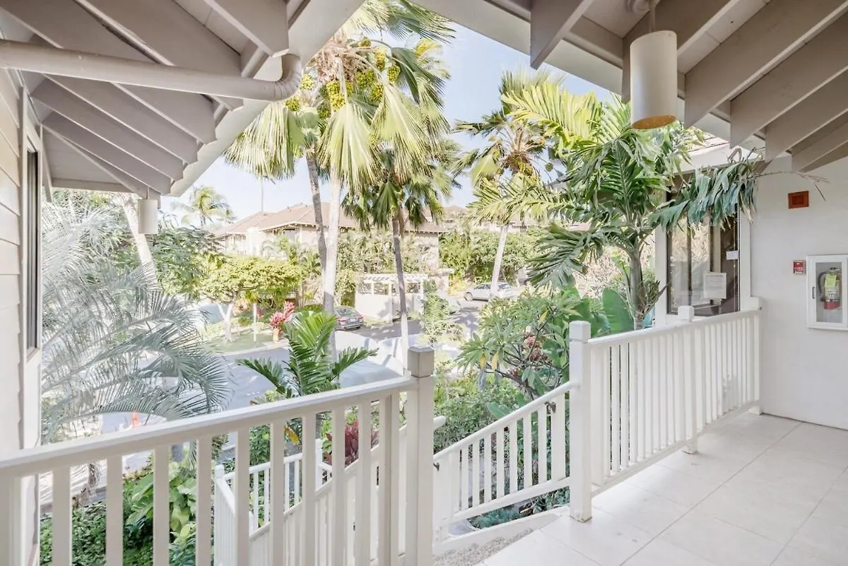 Gaze Out At Panoramic Ocean Views From An Airy Coastal Oasis شقة ويليا