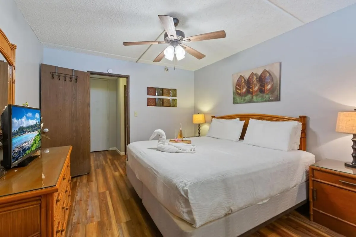 Apartment Kihei Akahi C407- Partial Ocean View Kihei Across From *
