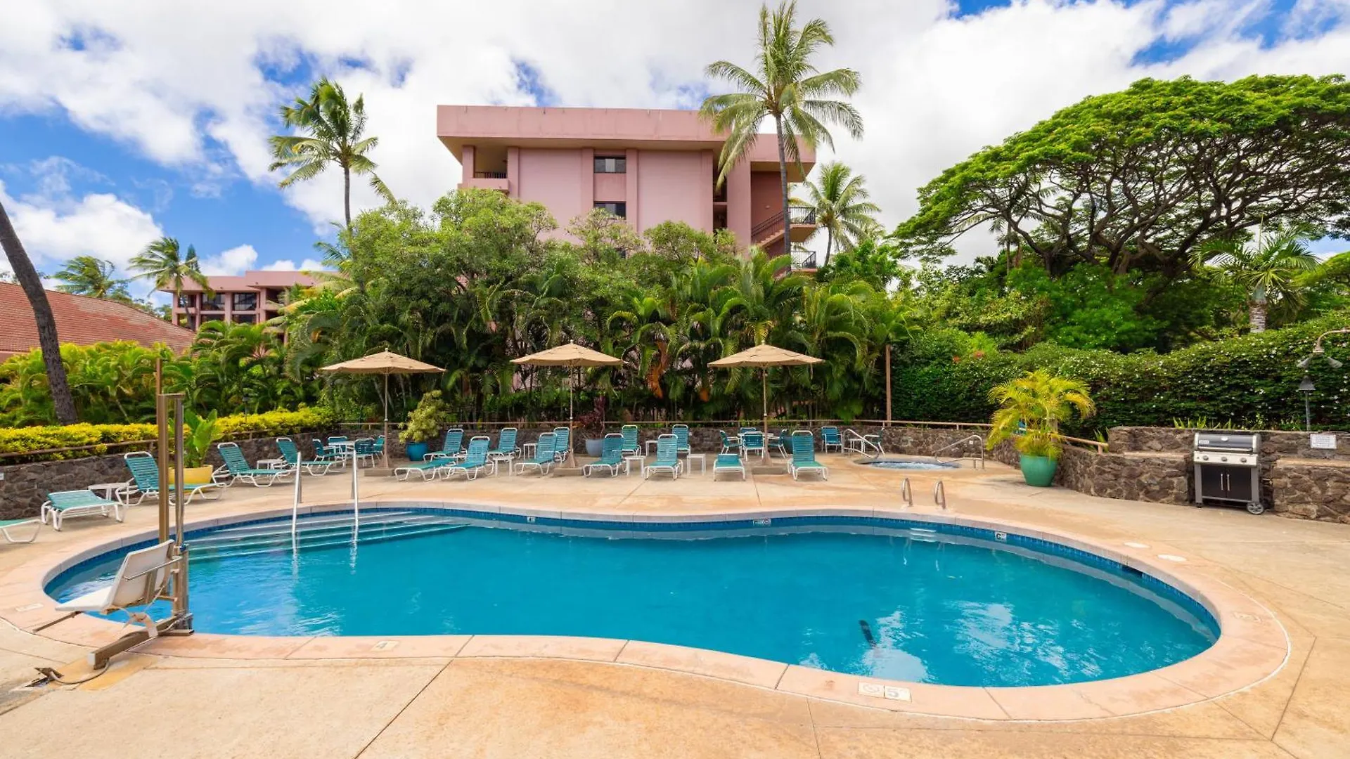 Oceanview Kahana - Walk To & Dining 3*