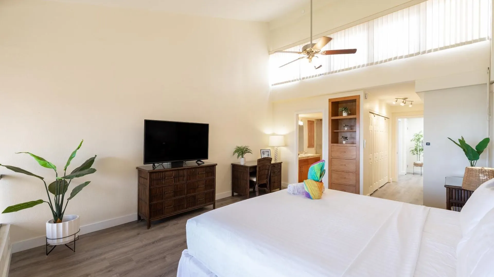 Oceanview Kahana - Walk To & Dining Lahaina
