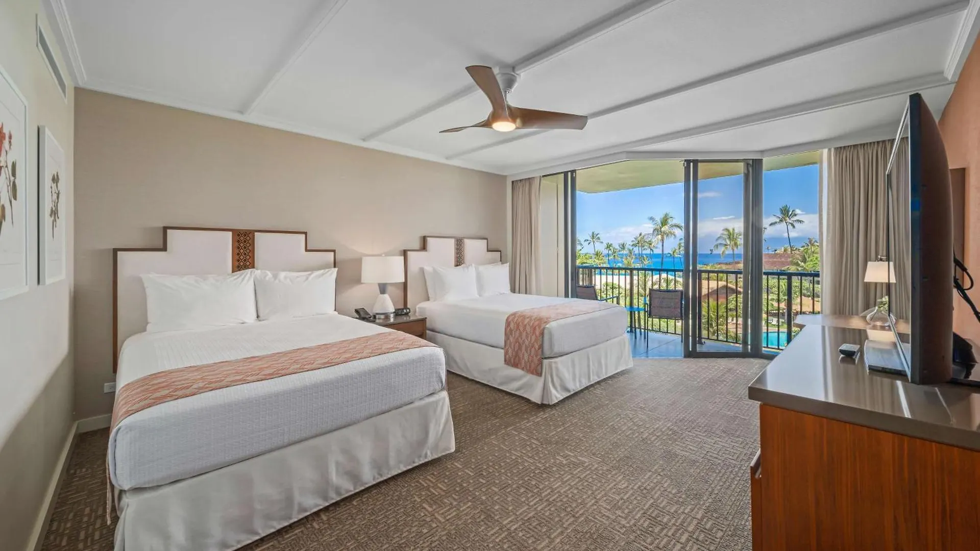 Outrigger Kaʻanapali 3*