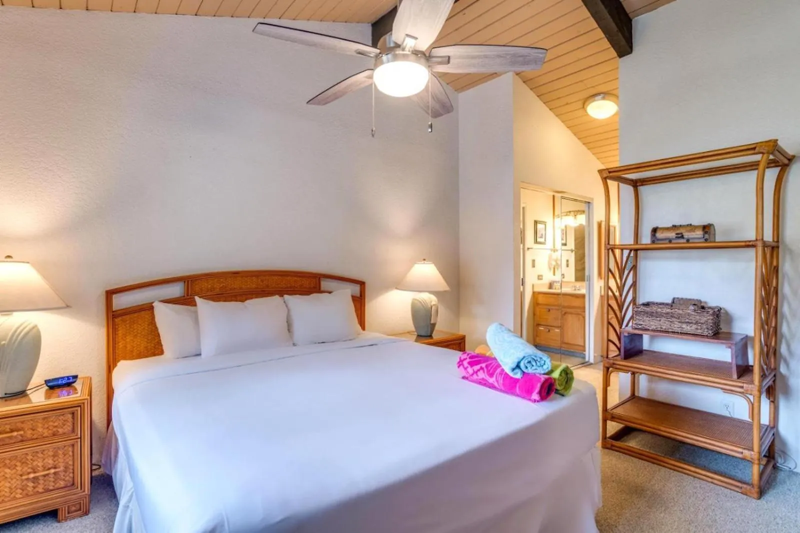 Spacious 4-bedroom Point Collection - Multi Unit Listing - Ocean Front - 2 Free Cars Nap-c31c37 公寓 Napili-Honokowai