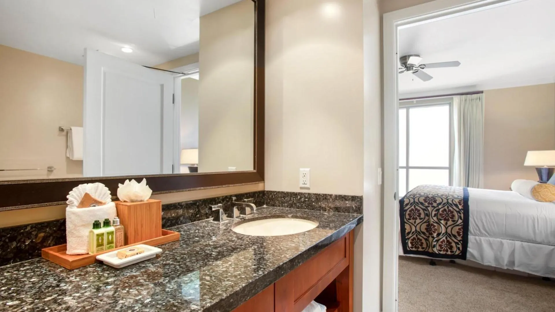 Kbm Spacious Ocean View 2-bedroom Honua Kai Collection Multi Unit Listing Same Floor 2 Free Cars Hkk-53739