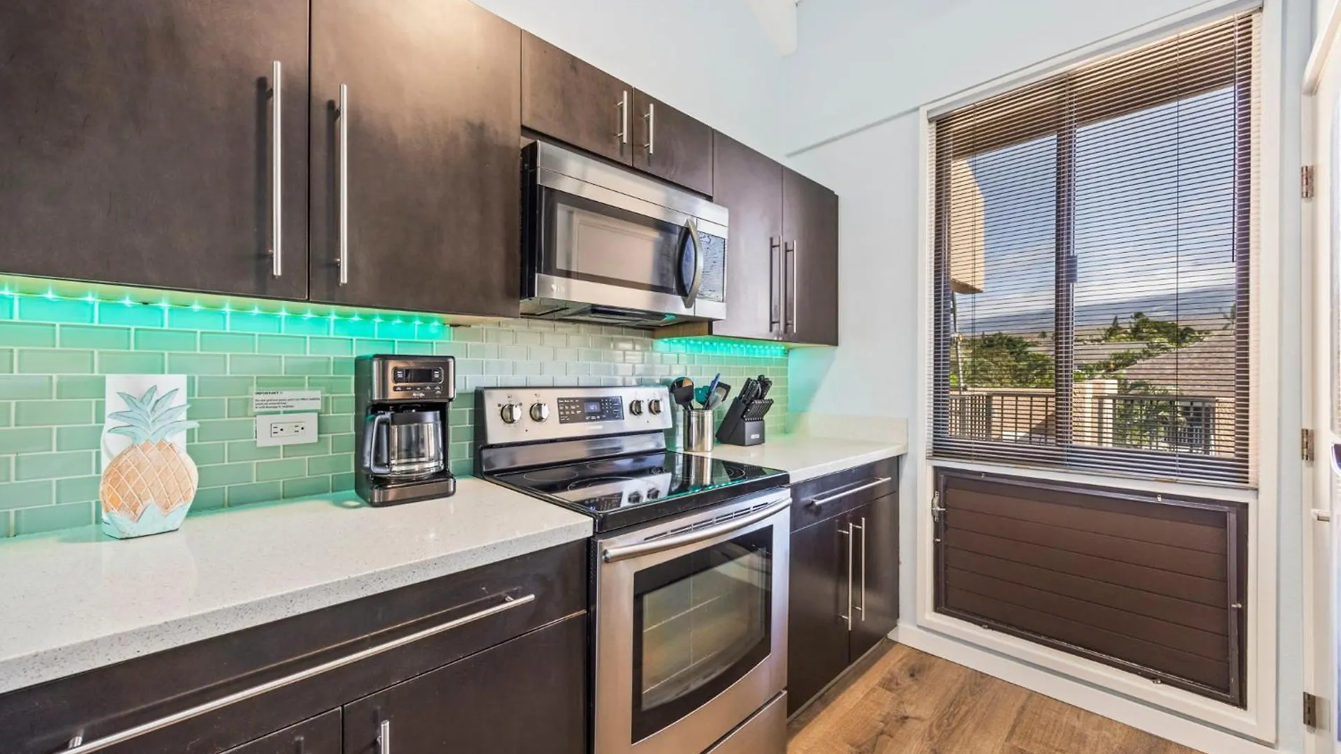 Spectacular Penthouse At Kamaole Sands Oceanview