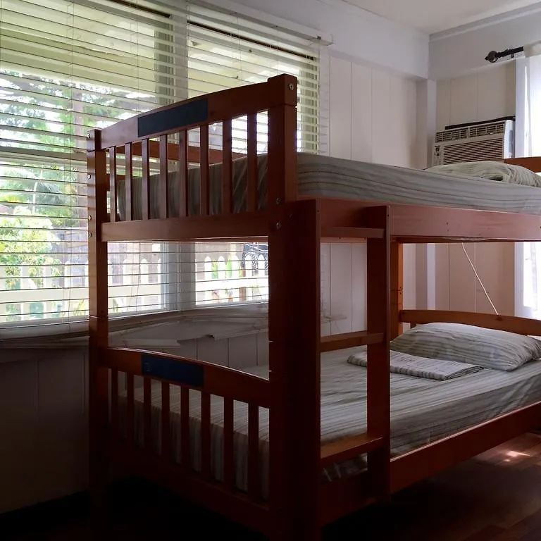 Tiki Hostel-at The In Hostel Lahaina