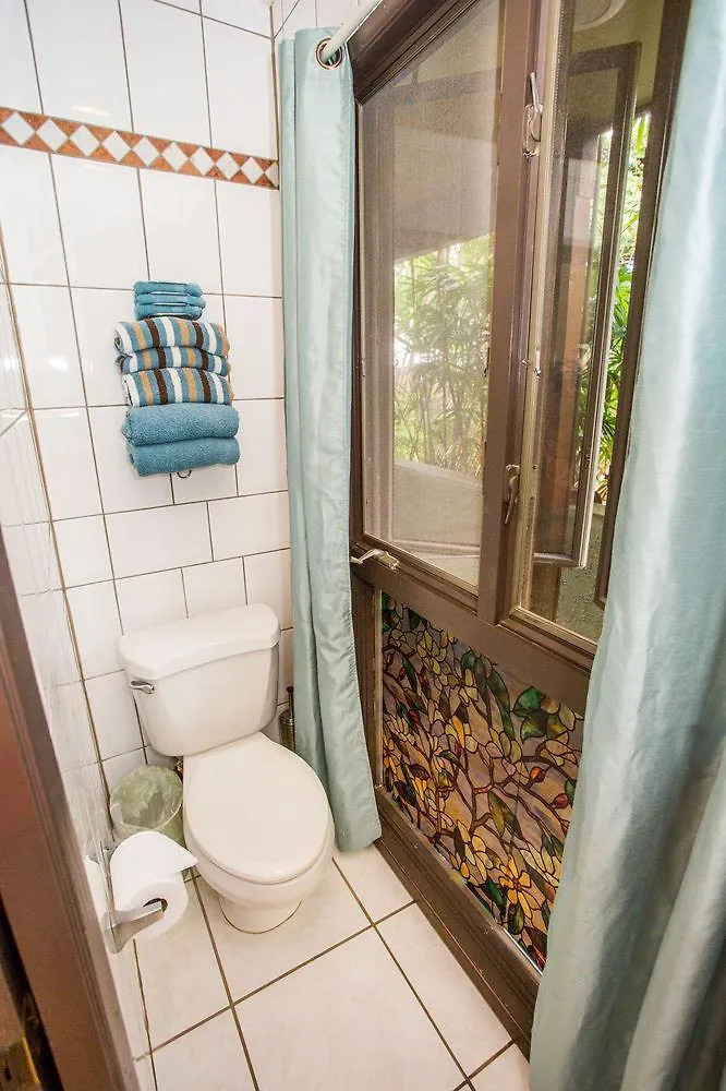 House Of Fountains Bed & Breakfast