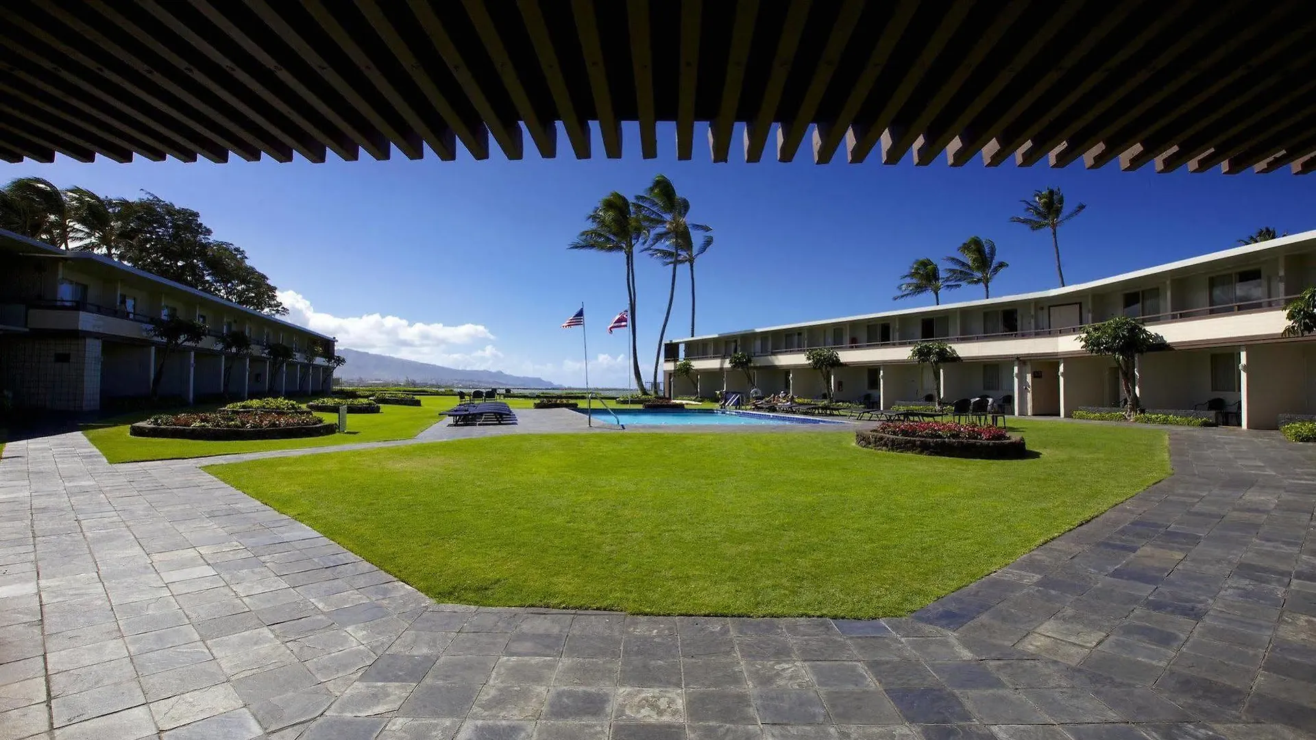 Maui Seaside Hotel