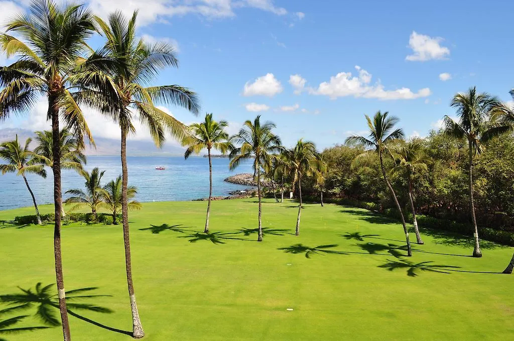 Kihei Surfside By Hawaii 3*