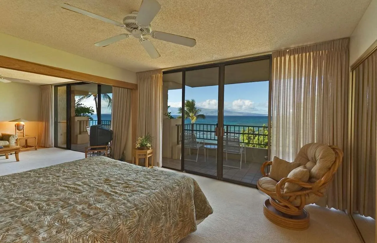 Aston Paki Maui Апарт-отель Лахайна