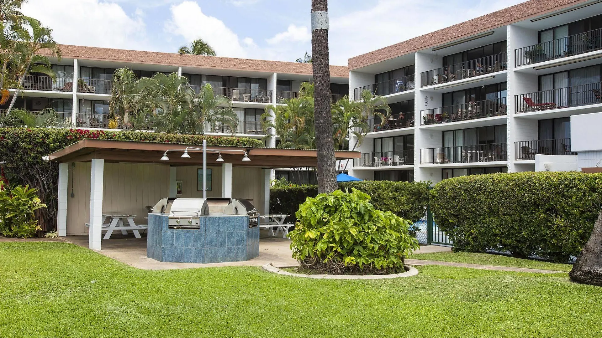 Ξενοδοχείο με διαμερίσματα Maui Parkshore By Maui And
