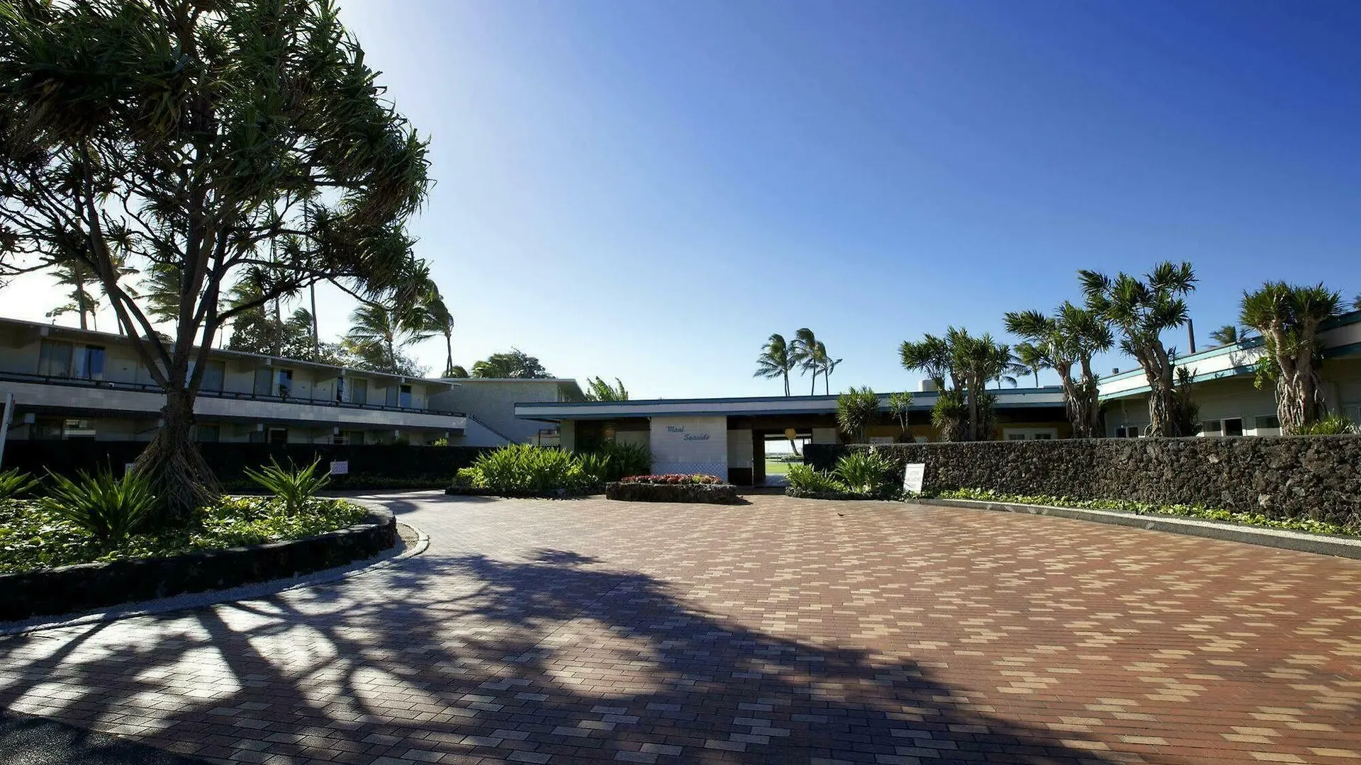 Maui Seaside 3*