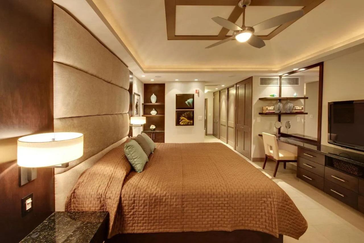 Shores Apartamento *